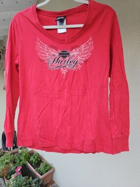 Harley-Davidson RED Long Sleeve Wing Graphic Tee Sz.L